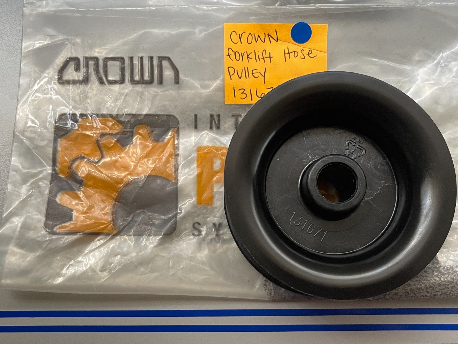 *NEW OEM* 0720 Crown Forklift Pulley 131671-001