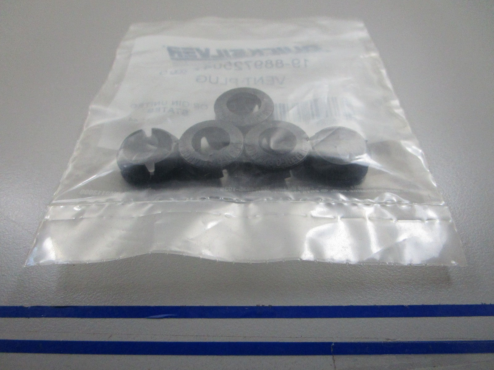 *NEW OEM* (LOT OF 5) 0810 Mercury Quicksilver Vent Plug 19-889725047