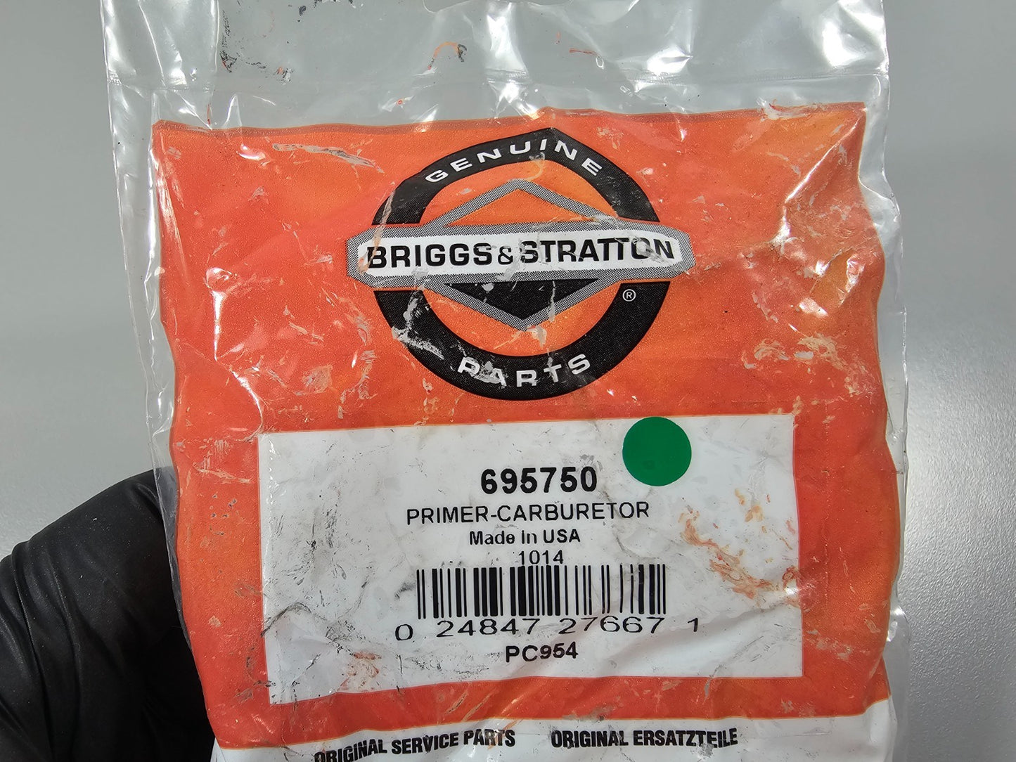 NEW OEM 695750 Briggs & Stratton Carburetor Primer 0810