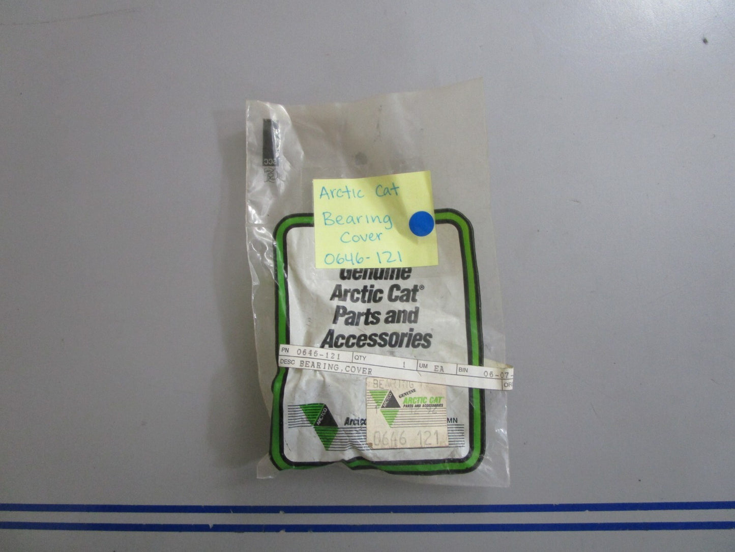 *NEW OEM* 0810 Arctic Cat Bearing Cover 0646-121