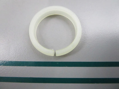 NEW OEM 847108 Volvo Penta Retainer Ring 0810