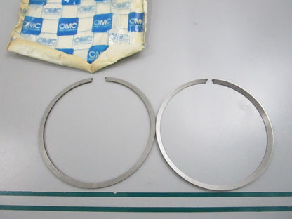 NEW OEM 385666 0385666 OMC Johnson Evinrude 2 Piston Ring Set 0810