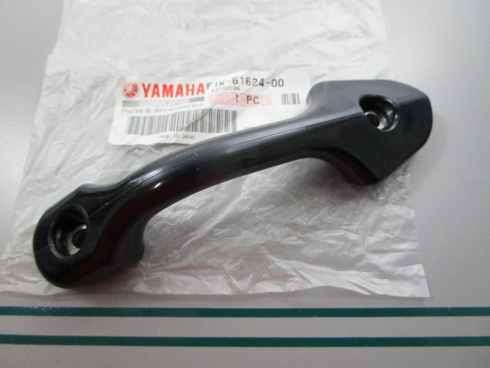 NEW OEM F1K-61624-00-00 Yamaha Boweye 0810