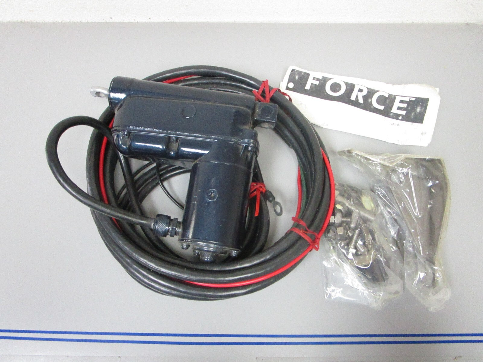 *NEW OEM* 0720 Mercury Force 1987 50hp Power Tilt Ay Model 5H143 F420541