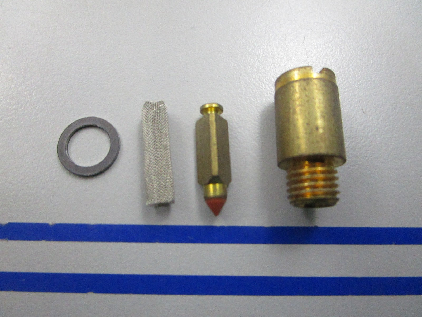 NEW OEM 823727 Mercury Quicksilver Inlet Needle & Seat 0810