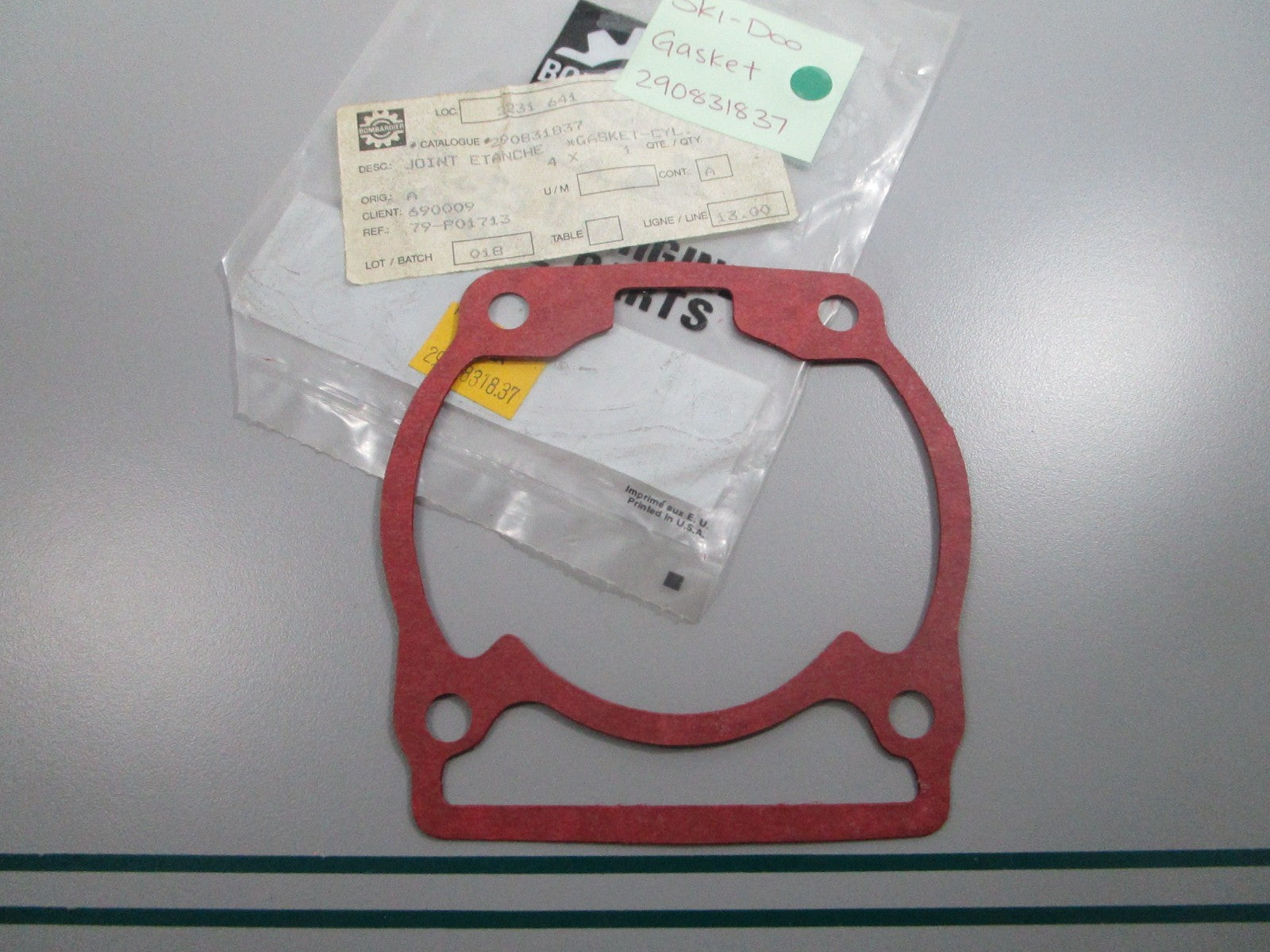 NEW 290831837 Ski-Doo Gasket 0810