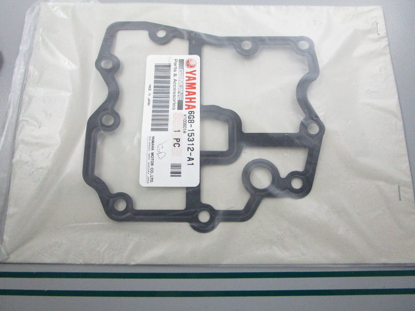 NEW OEM 6G8-15312-A1-00 Yamaha Oil Pan Gasket 0810