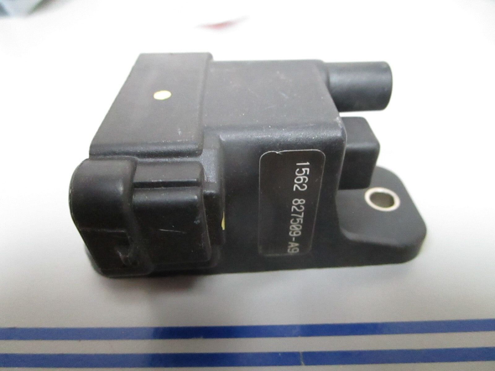 *NEW OEM* 0810 Mercury Quicksilver Ignition Coil 827509A9