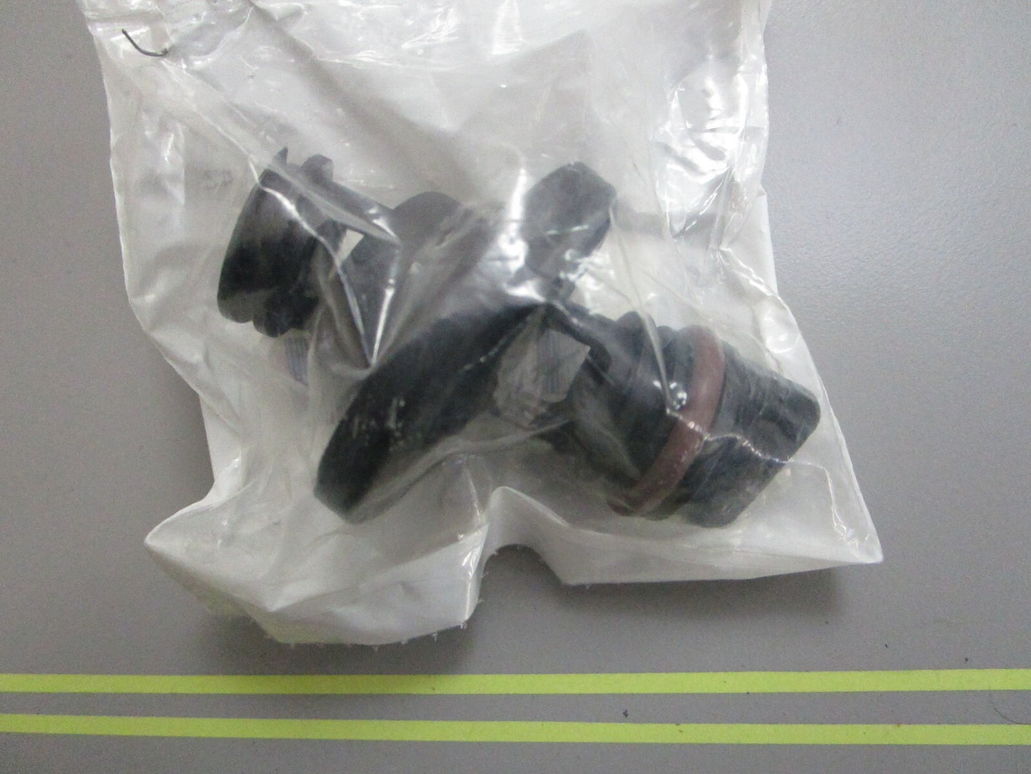 *NEW OEM* 0810 Yamaha Drain Plug F2D-U2280-10