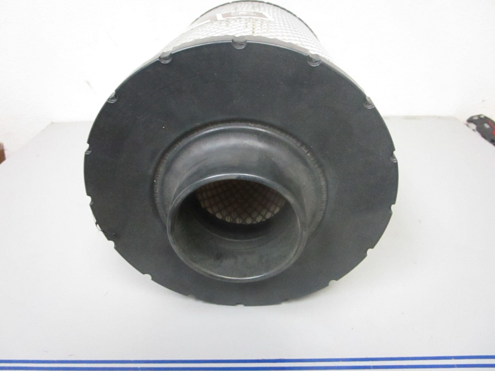 *NEW OEM* 0720 Fleetguard Air Filter AH19003 3924893