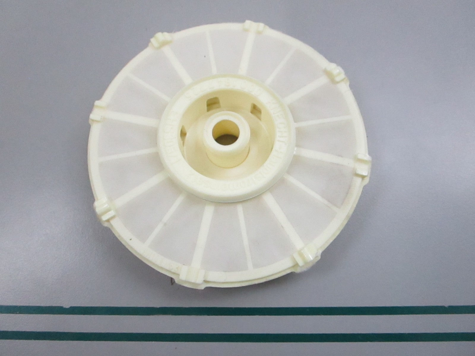 NEW OEM 0001847725 Mercedes-Benz Oil Filter Screen 0810