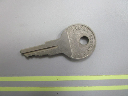 *NEW OEM* 0810 OMC Johnson Evinrude Ignition Key 77-54 501803 0501803