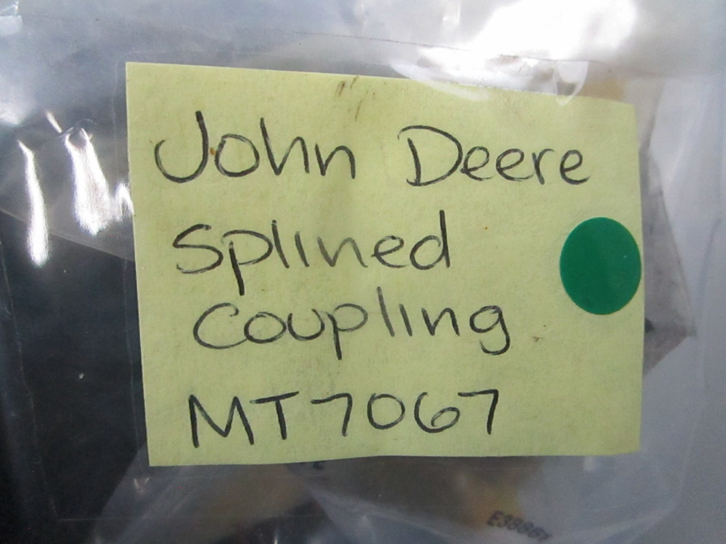 NEW OEM MT7067 John Deere Splined Coupling 0810
