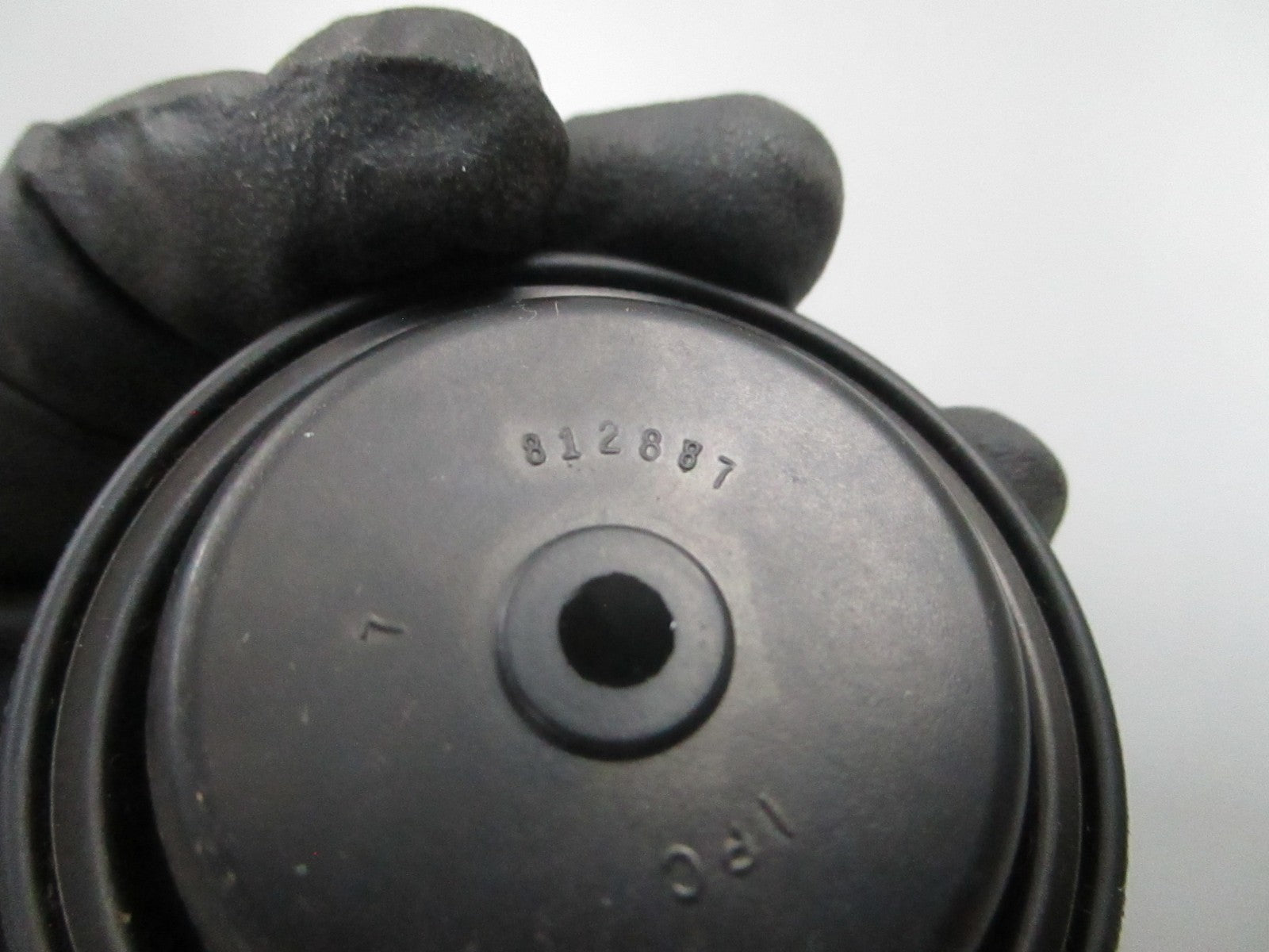 *NEW OEM* 0810 Mercury Quicksilver Diaphragm 812887