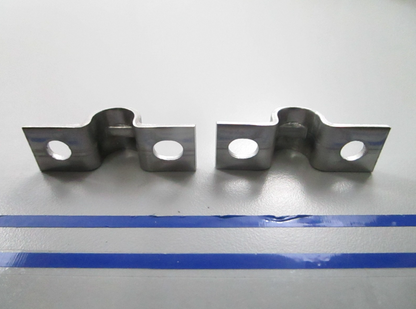 *NEW OEM* (LOT OF 2) 0810 OMC Johnson Evinrude Cable Clamp 319668 0319668