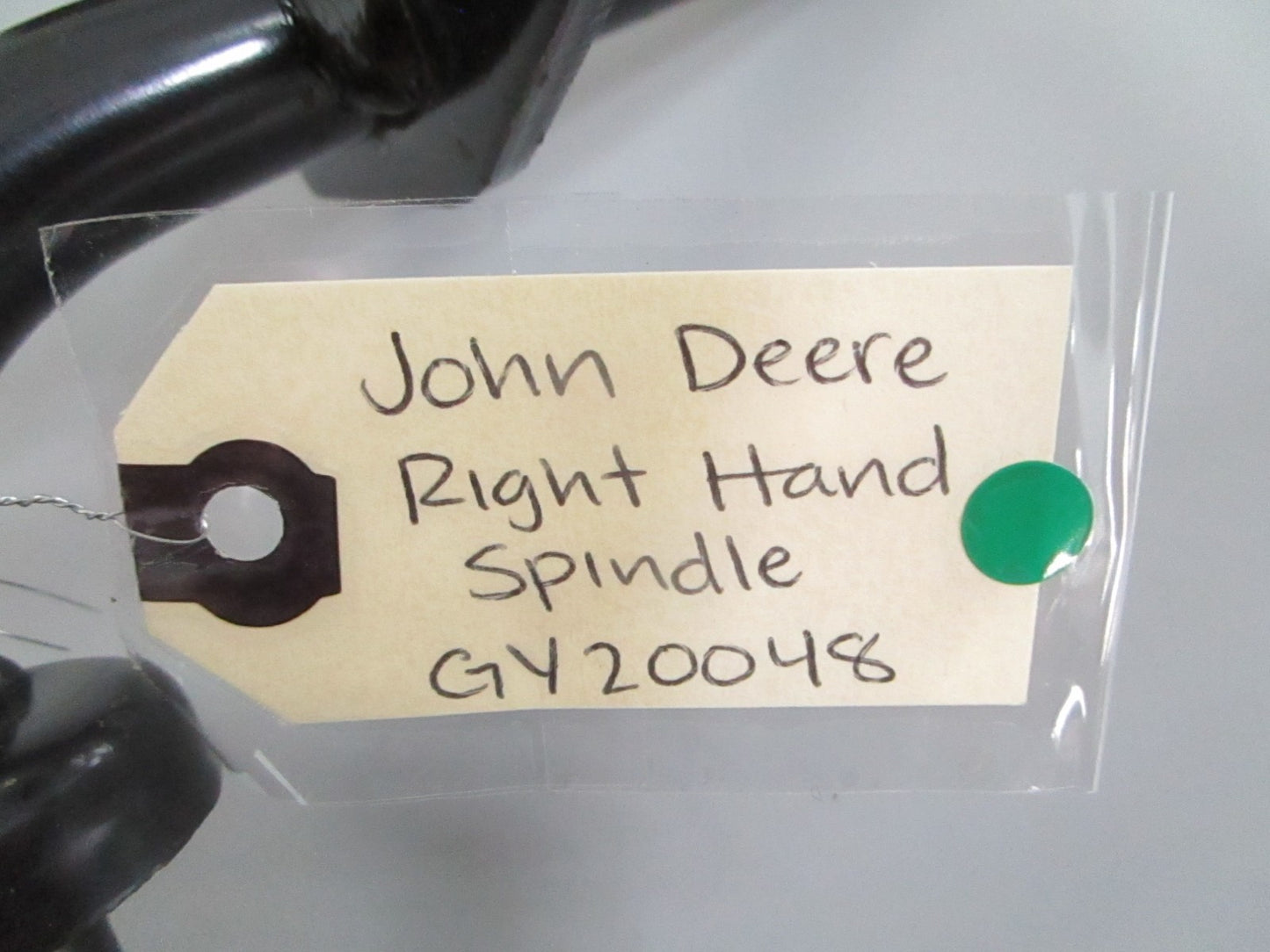 NEW OEM GY20048 John Deere Right Hand Spindle 0820