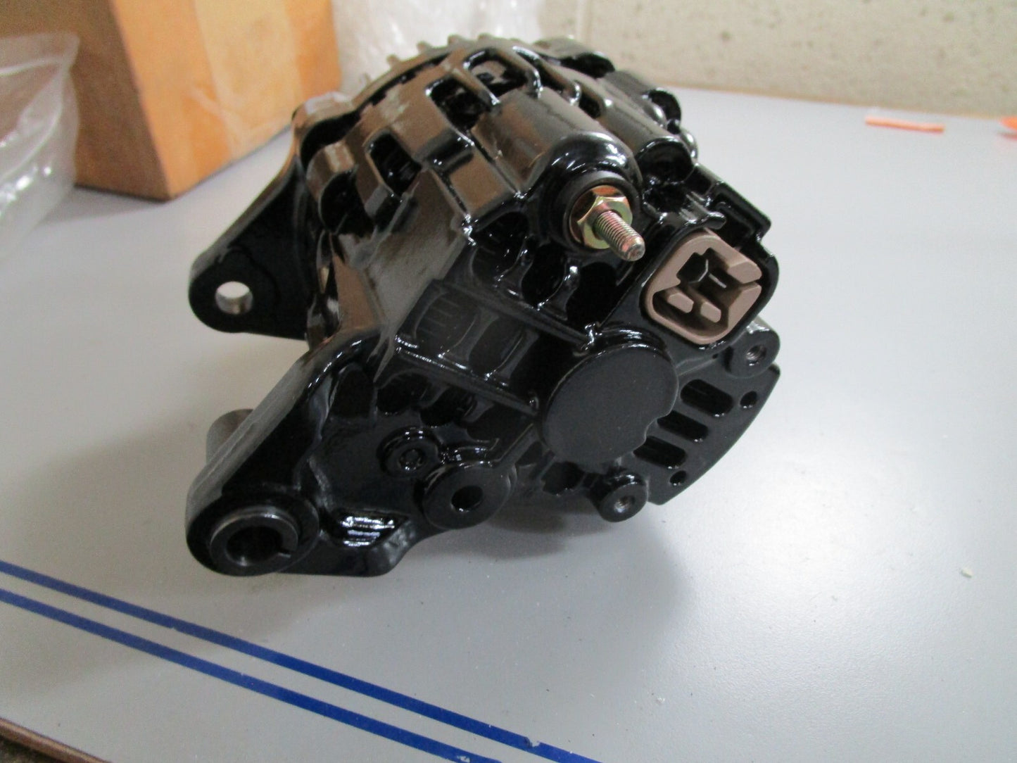 *NEW OEM* 0720 Mercury Mercruiser CMD 1.7L Alternator Generator 882571