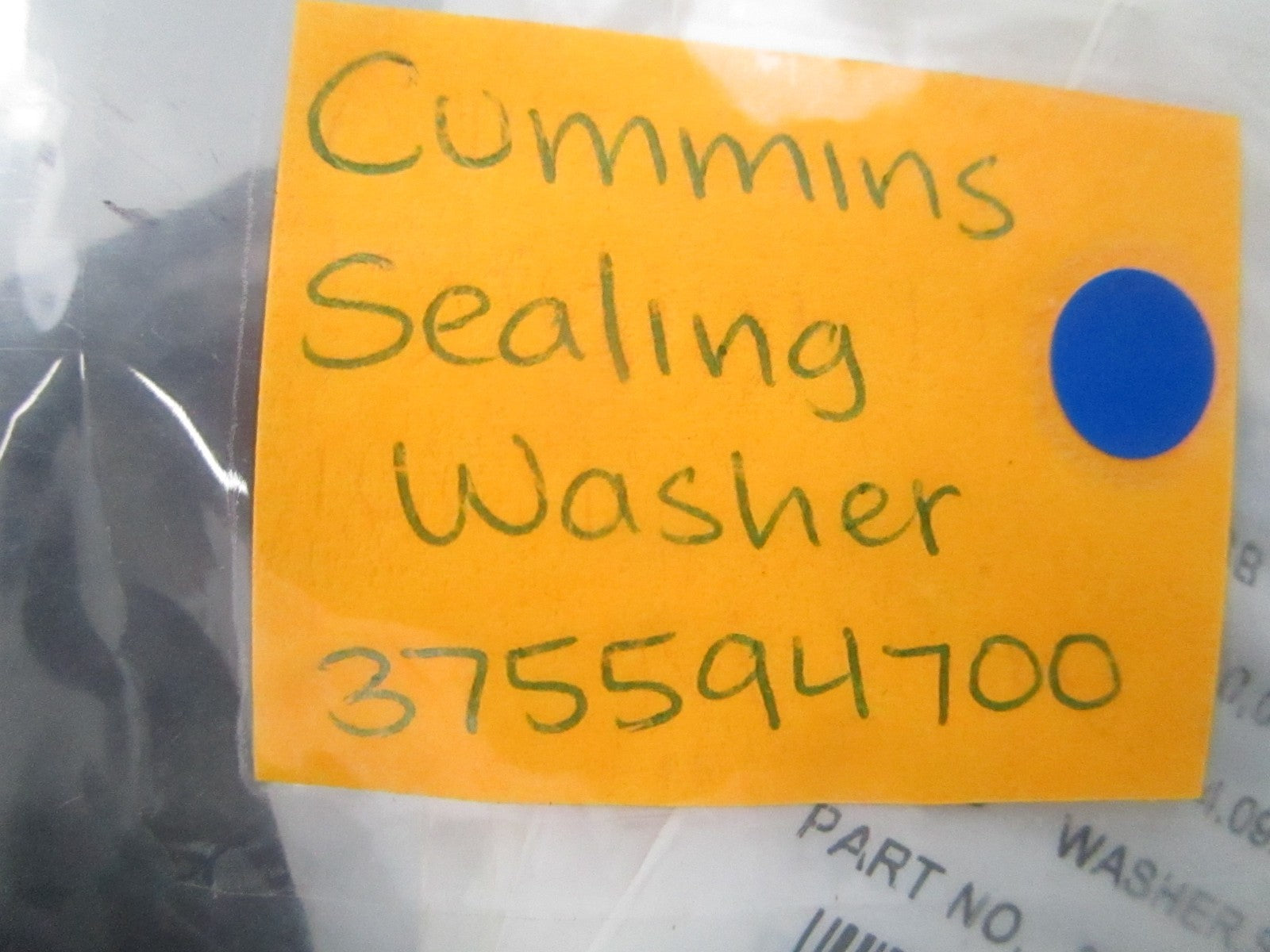 NEW OEM 375594700 Cummins Sealing Washer 0810