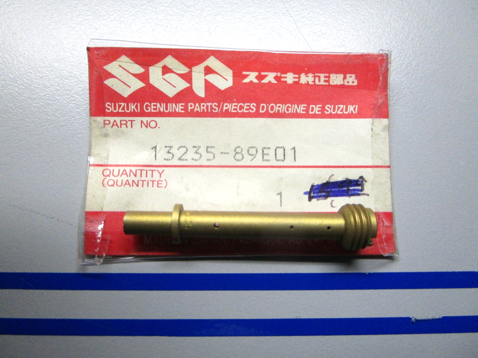 *NEW OEM* 0810 Suzuki Nozzle 13235-89E01