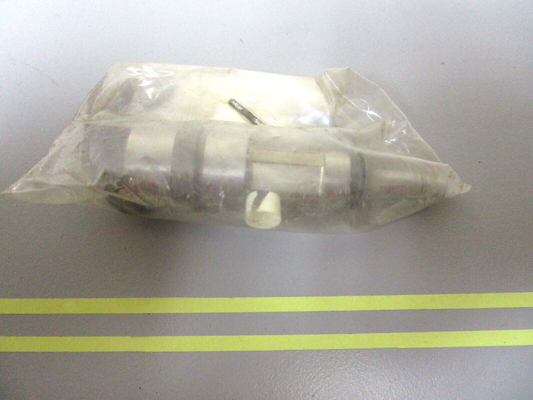 *NEW OEM* 0750 Mercury Quicksilver DISTRIBUTOR SHAFT ASSY 393-1541A2