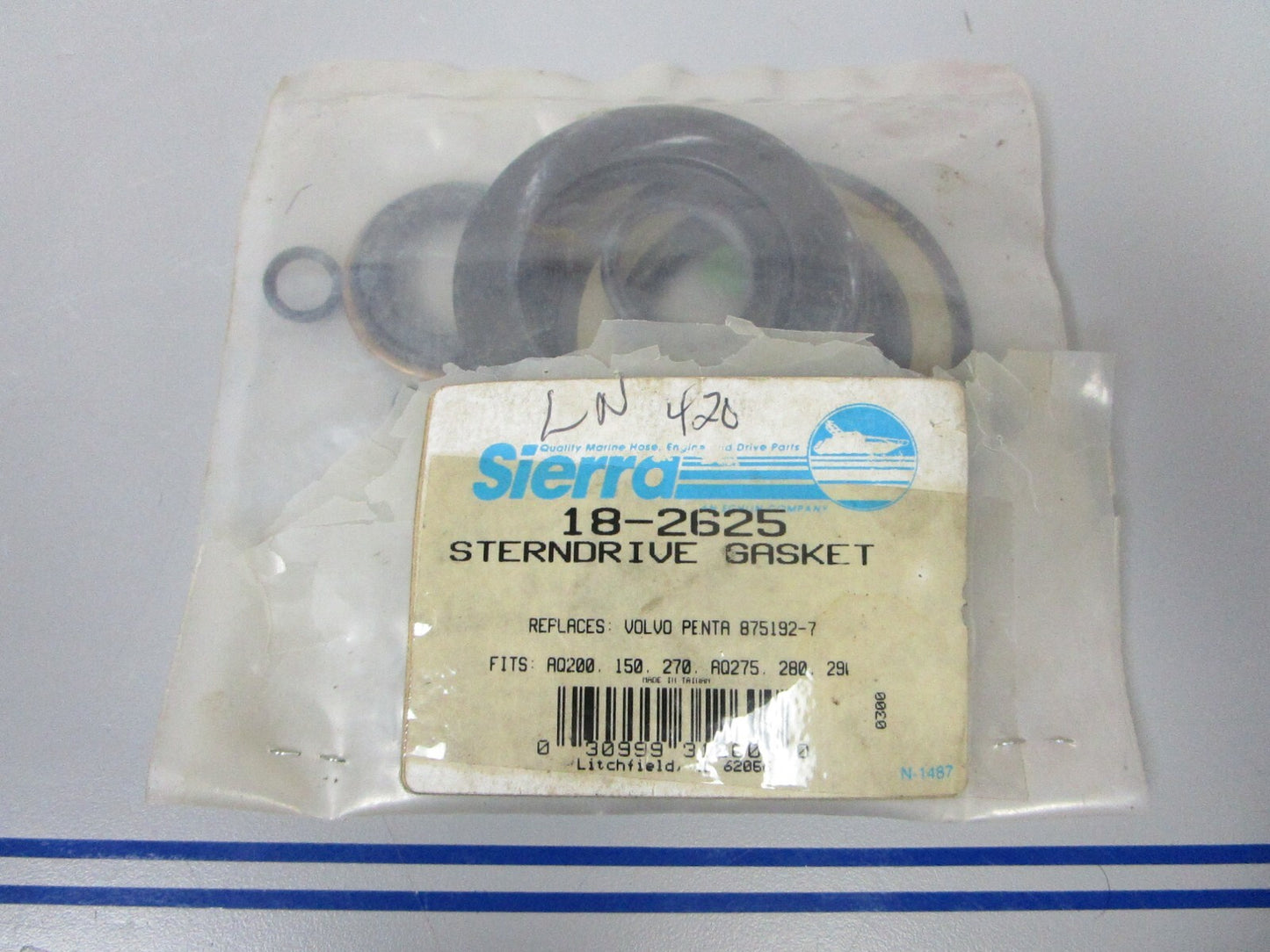 *NEW* 0720 Sierra Gasket Set 18-2625 Replaces: Volvo 875192