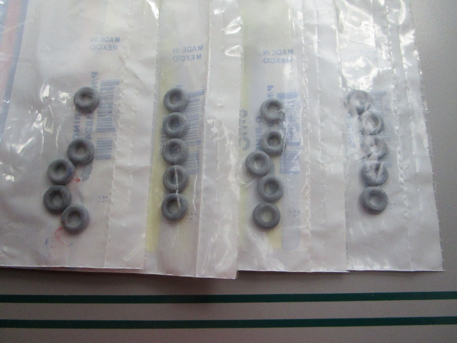 NEW OEM (LOT OF 20) 301824 0301824 OMC Johnson Evinrude O-Ring 0810