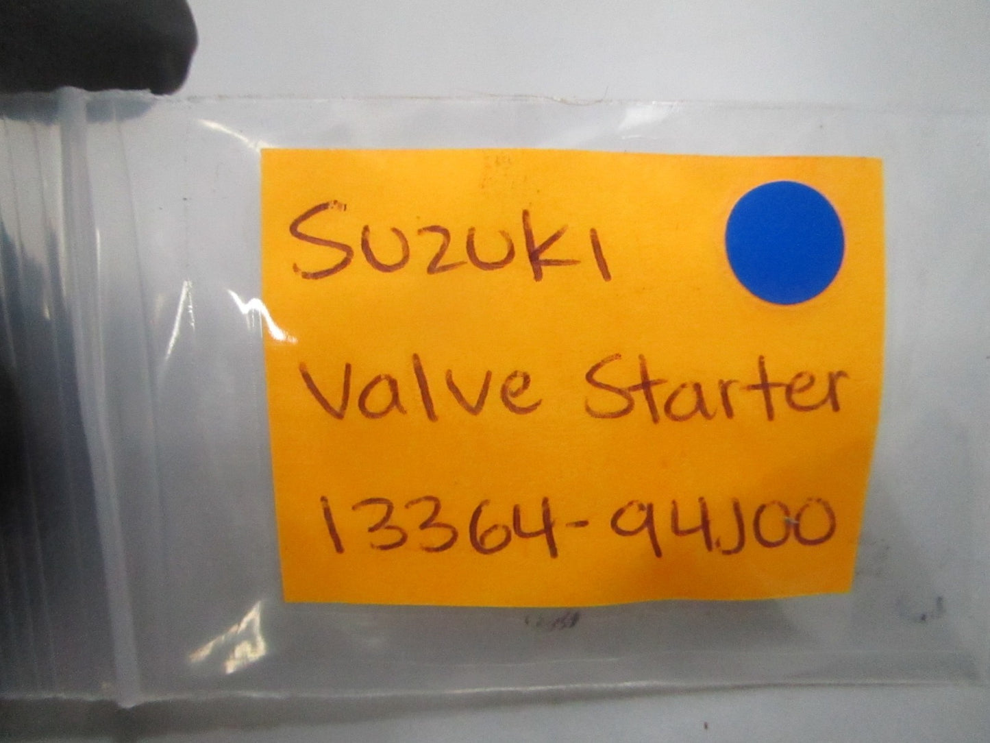 *NEW OEM* 0810 Suzuki Valve Starter 13364-94J00