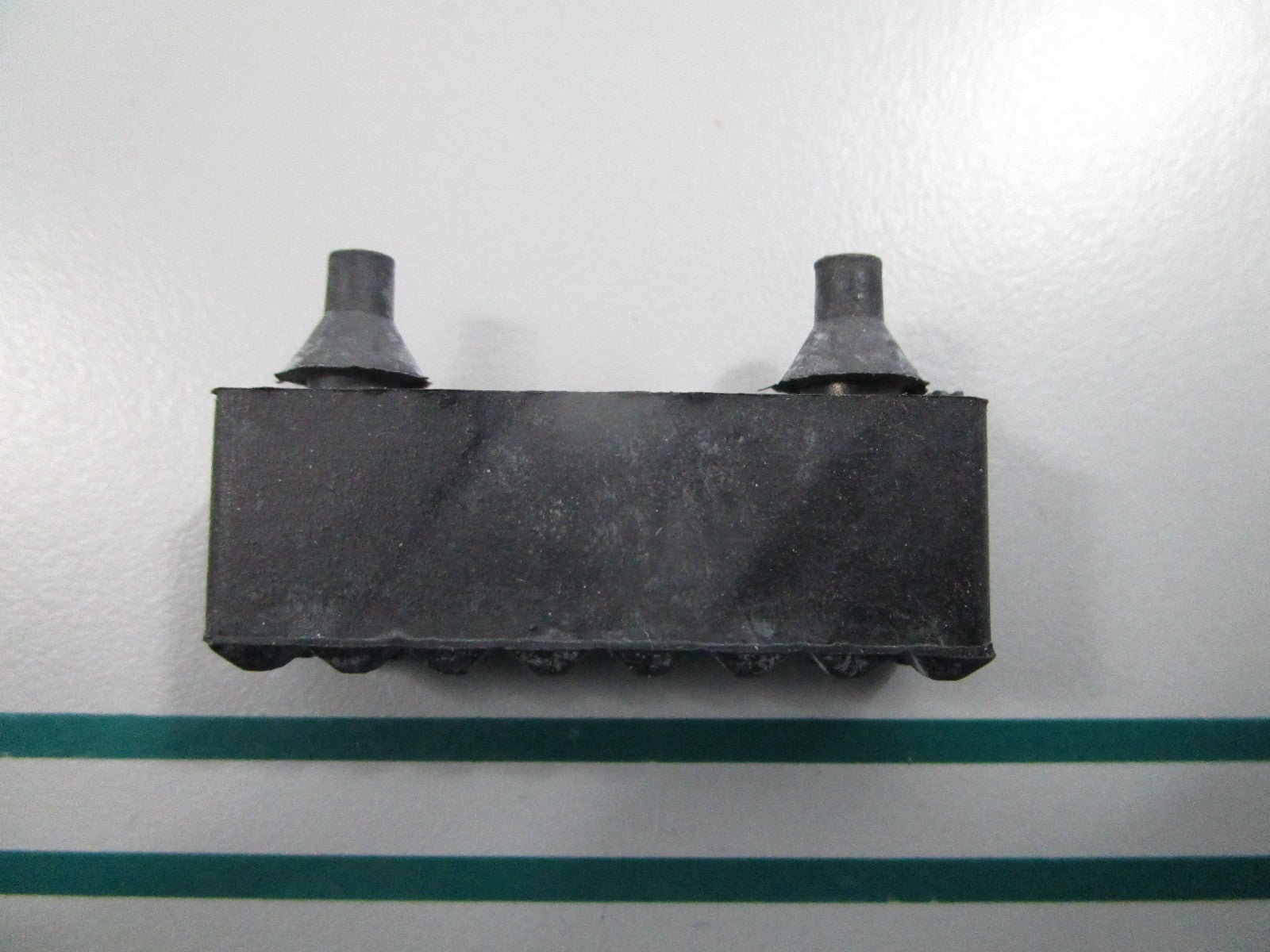 NEW OEM 65371FK10A Mitsubishi Logisnext Rubber Bumper 0810