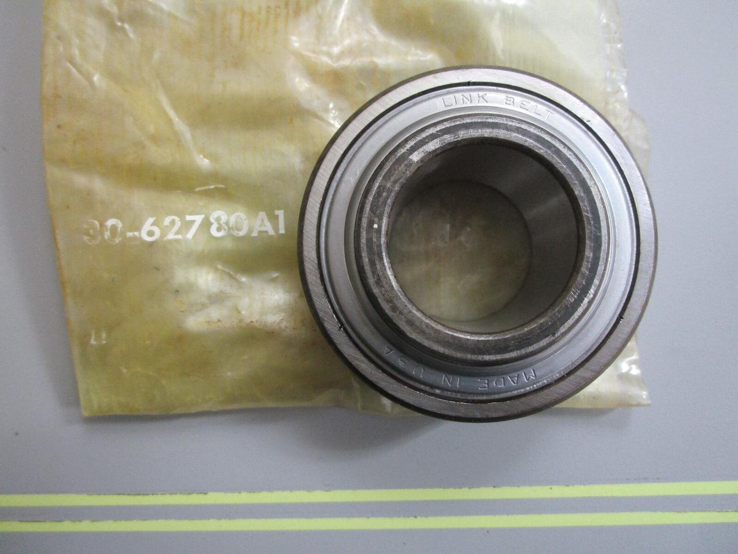 *NEW OEM* 0820 Mercury Quicksilver Ball Bearing 30-62780A1
