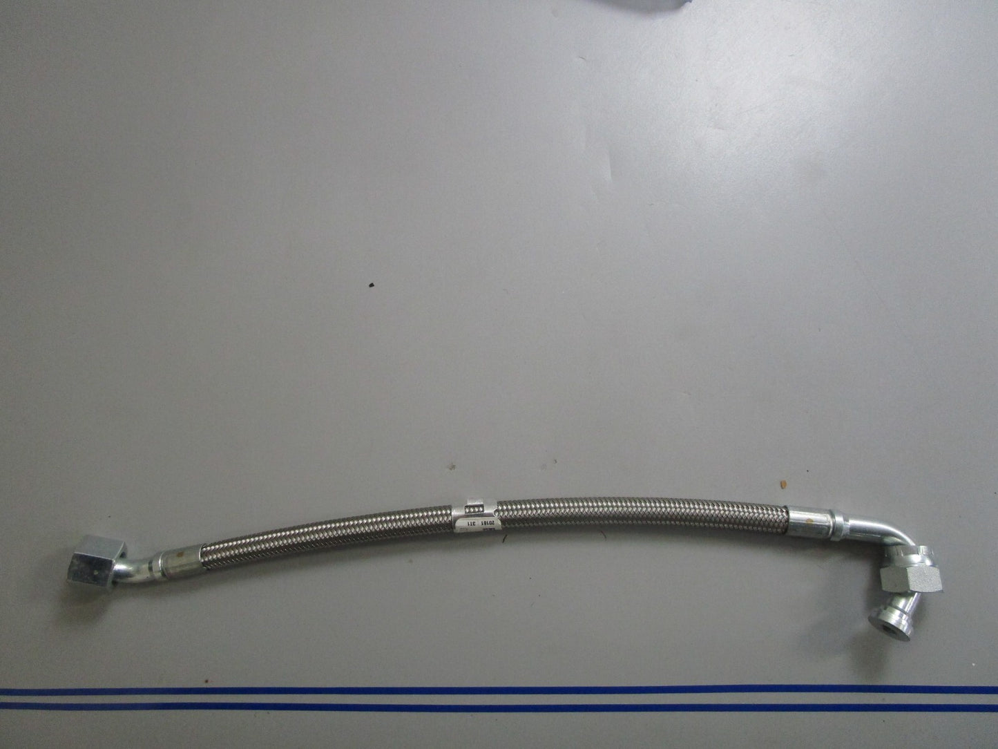 *NEW* 0810 Cummins M11 Flexible Hose 3328642