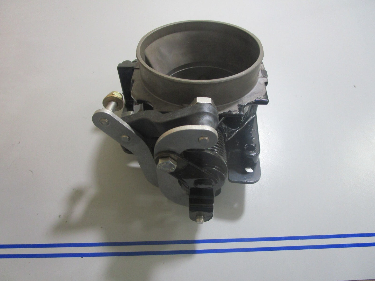 *NEW OEM* 0720 Mercury Quicksilver 8.1L Mechanical Base Throttle Body 866576A04