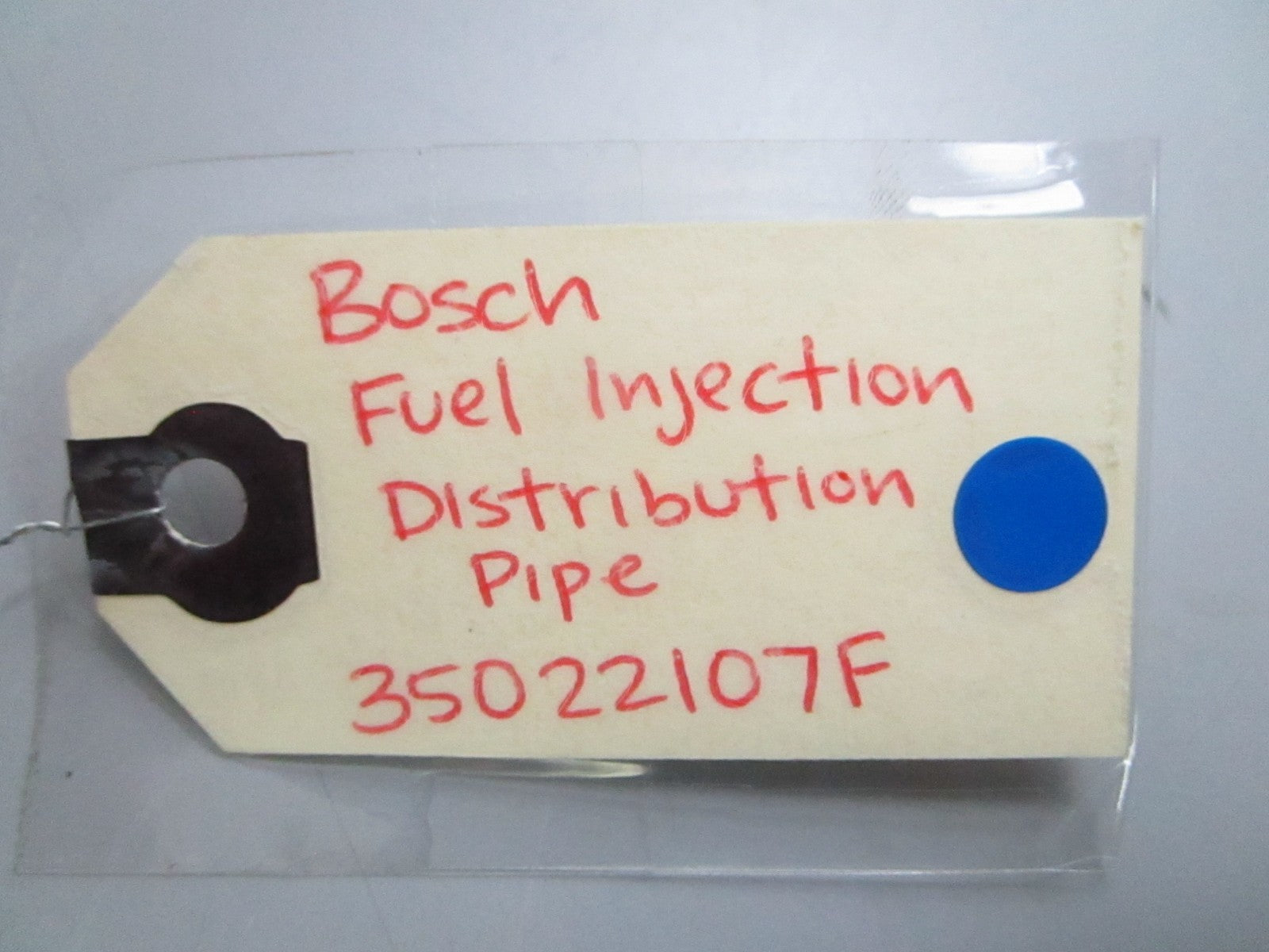 *NEW* 0820 Bosch Fuel Injection Distribution Pipe 35022107F
