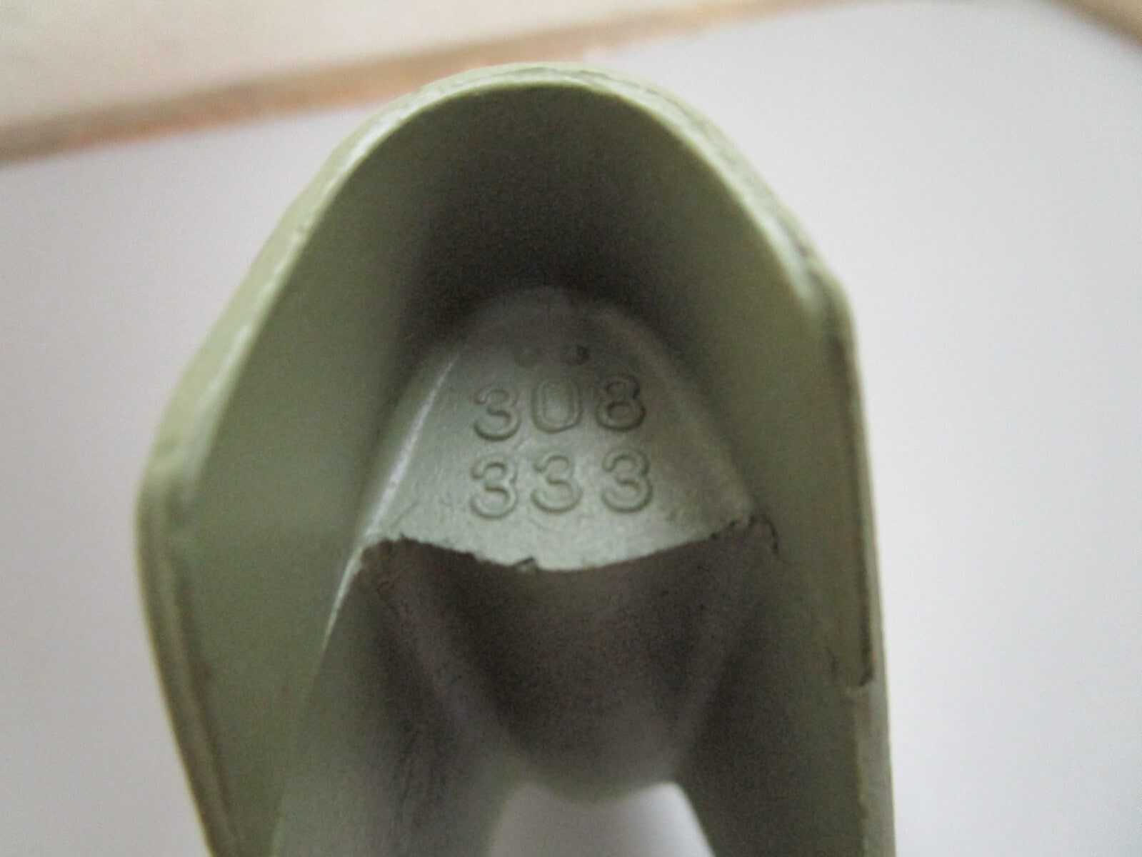 *NEW OEM* 0820 OMC Johnson Evinrude Exhaust Outlet 308333 0308333