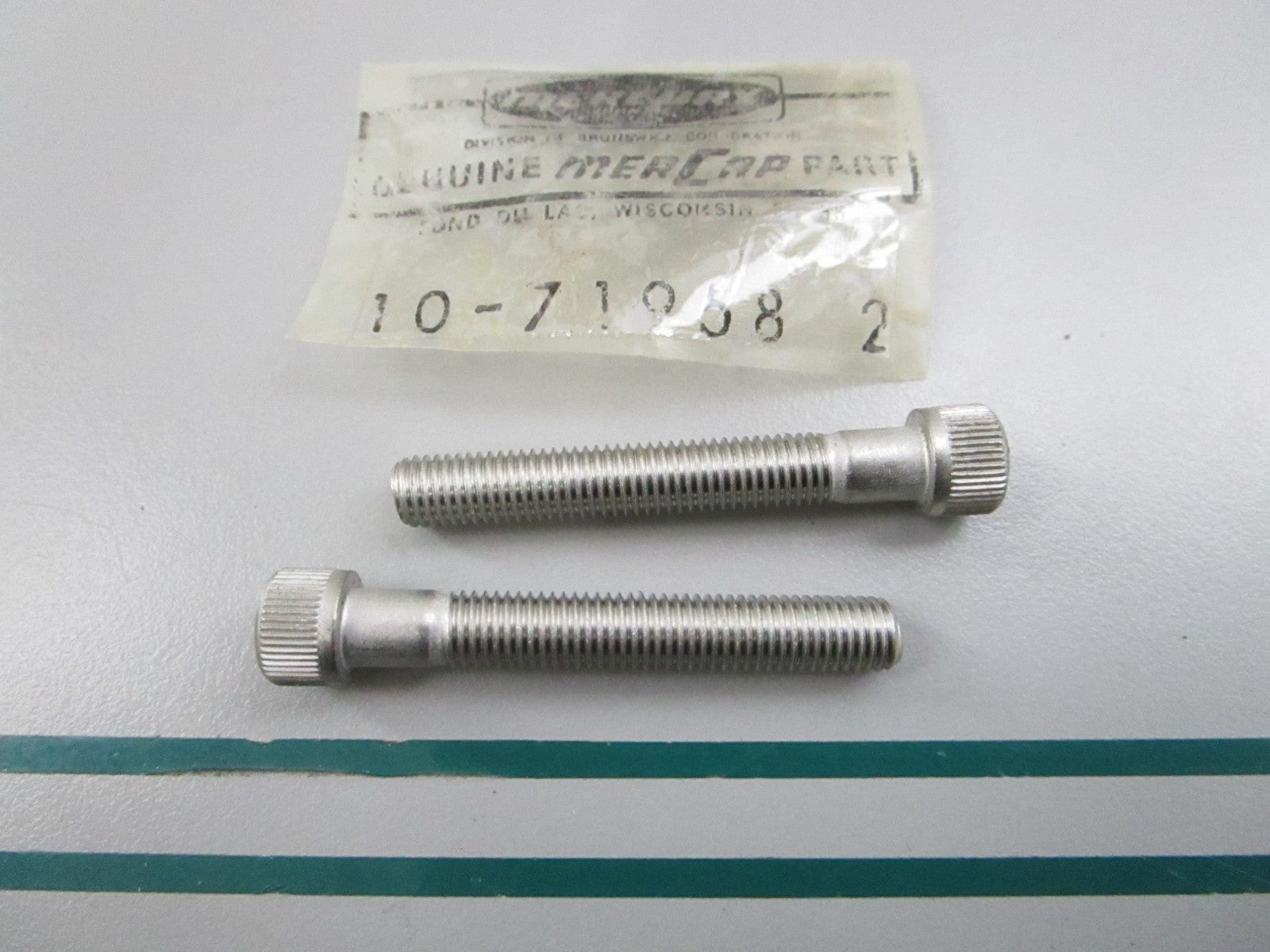 NEW OEM (LOT OF 2) 10-71958 Mercury Quicksilver Screw 0810