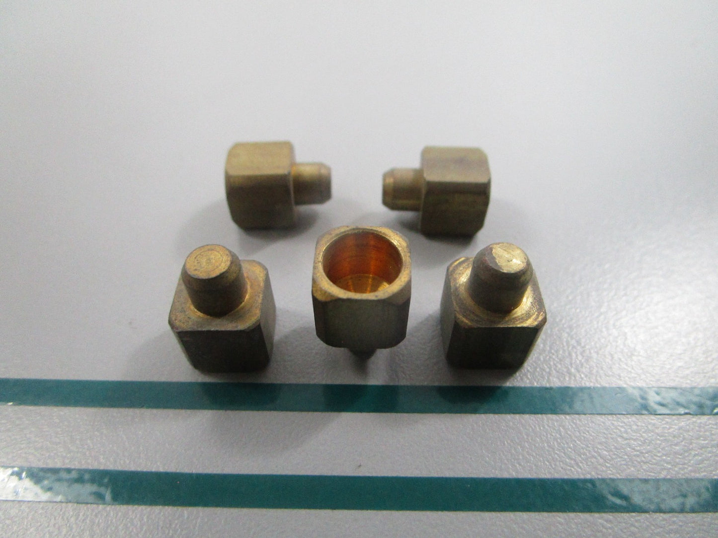 NEW OEM (LOT OF 5) 301826 0301826 OMC Johnson Evinrude Valve 0810
