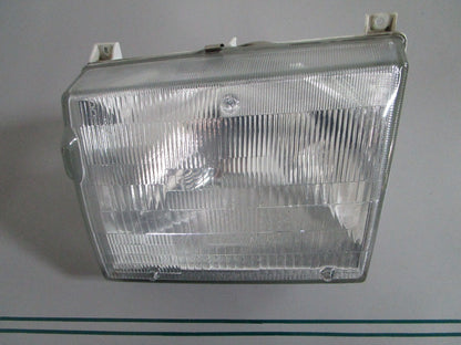 NEW OEM 0038262290 1305320491 Mercedes-Benz Bosch Left Headlight 0820