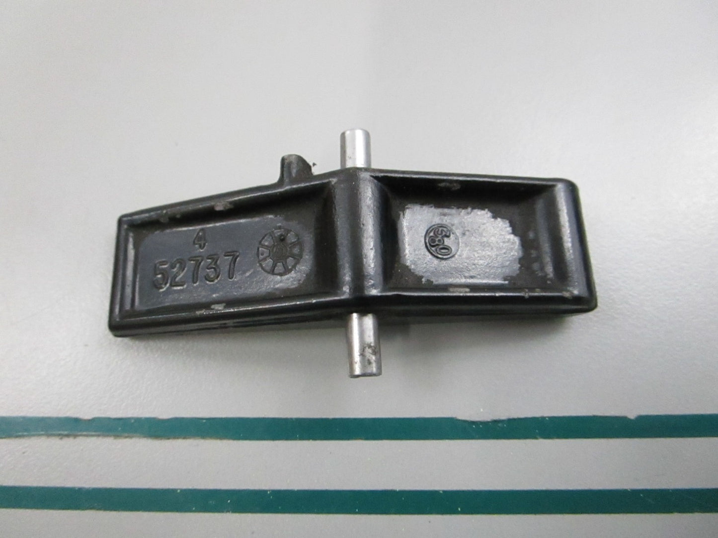 NEW OEM 52737 Mercury Quicksilver Cowl Latch Hinge Lever 0810