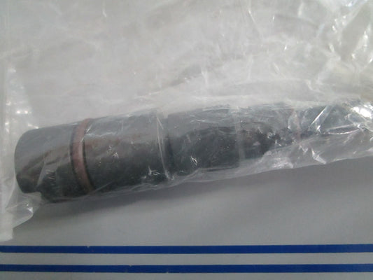 NEW OEM Bosch 3943205RX Reman Fuel Injector 0820