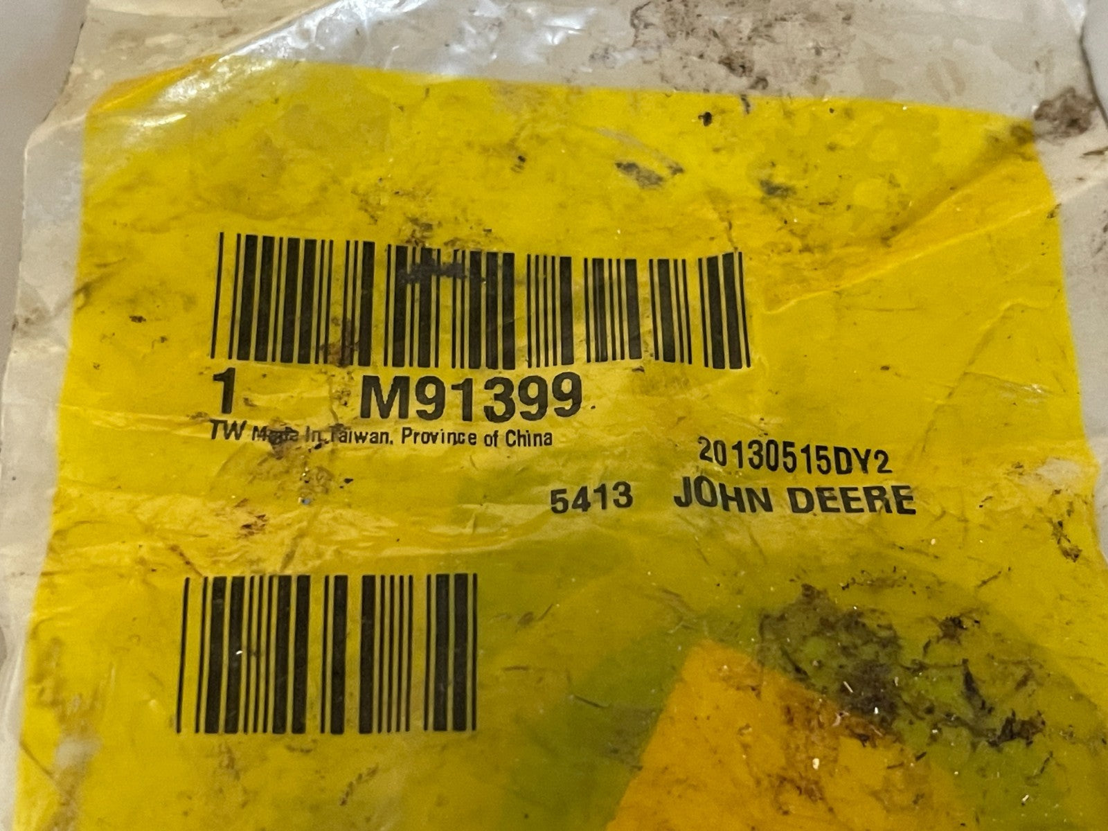 John Deere M91399 NEW OEM Spindle Hub Seal 655 755 855 Fairway Mower NOS 0720