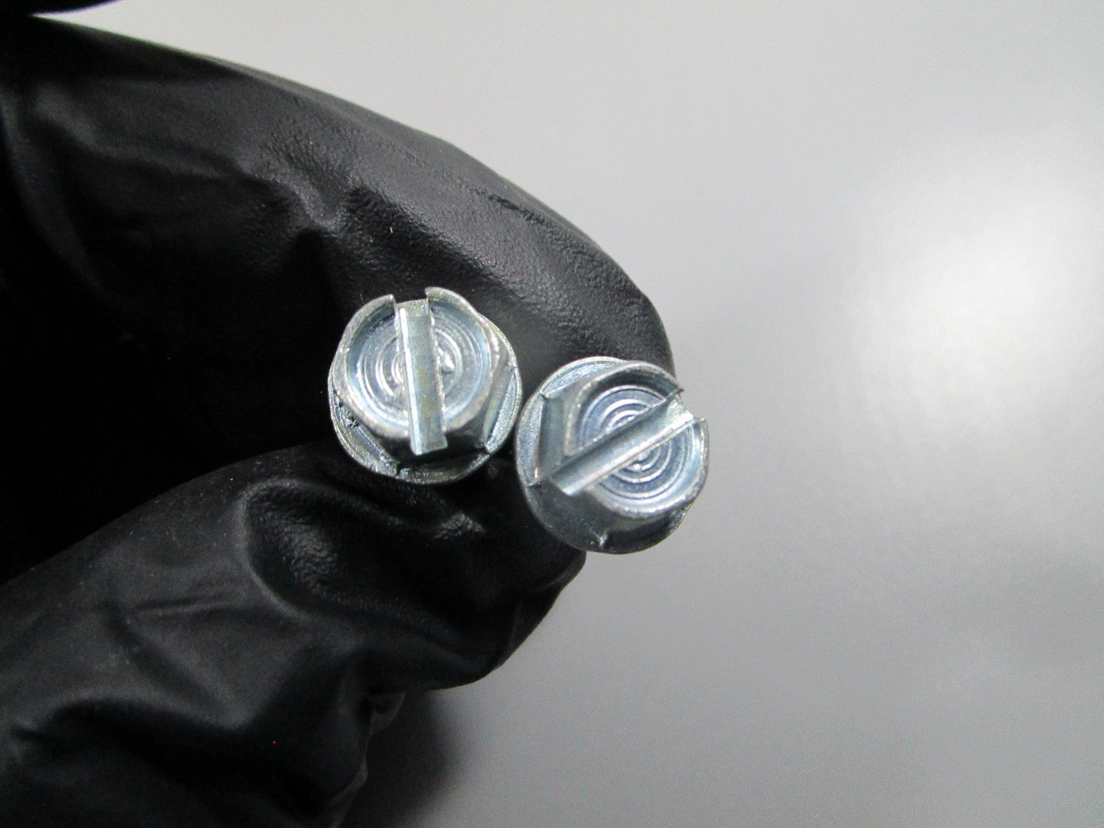 NEW OEM (LOT OF 2) 530092243 Poulan Screw 0810