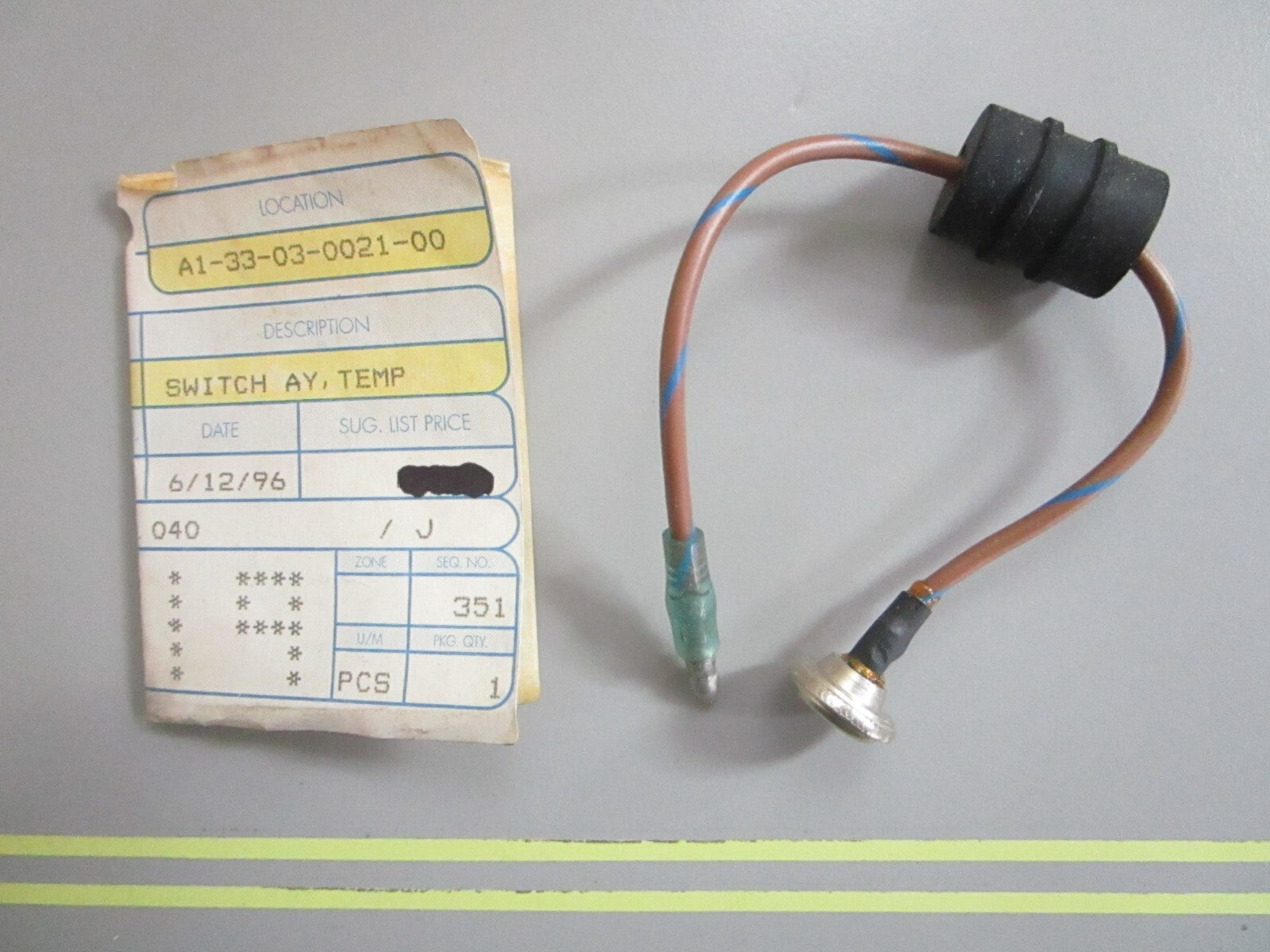 *NEW OEM* 0820 OMC Johnson Evinrude Temperature Switch Ay 584589 0584589