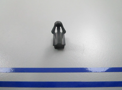 *NEW OEM* 0810 Mercury Quicksilver Clip 804352