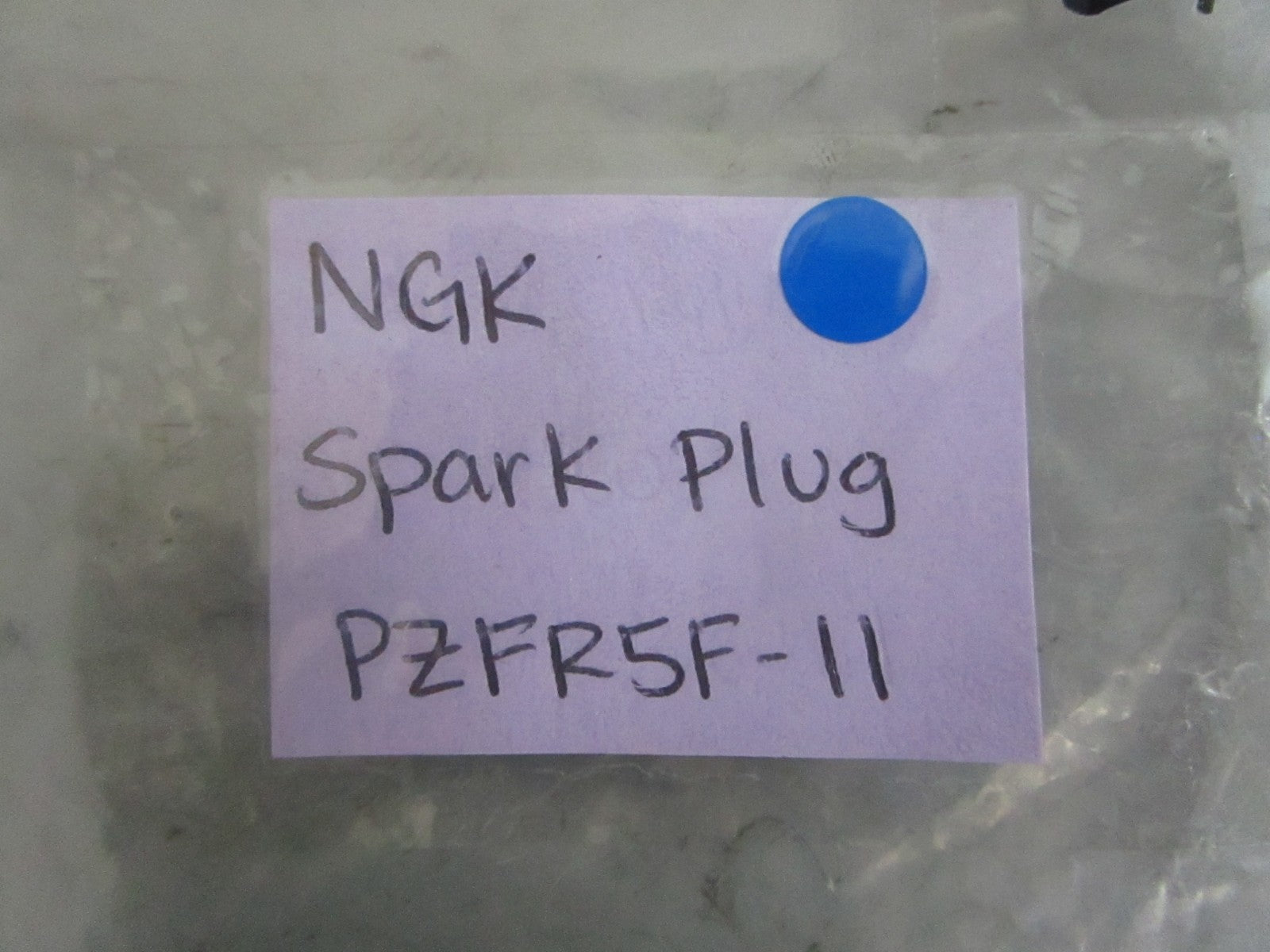 *NEW OEM* (LOT OF 4) 0820 NGK Spark Plug PZFR5F-11