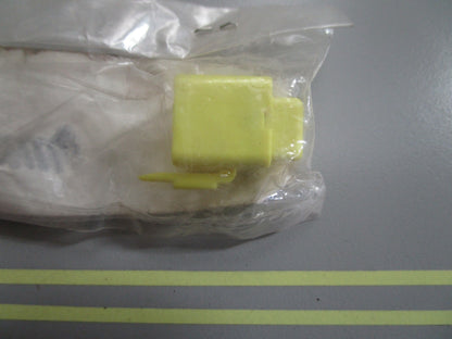 *NEW OEM* 0810 Yamaha Cap 67F-8215B-10-00