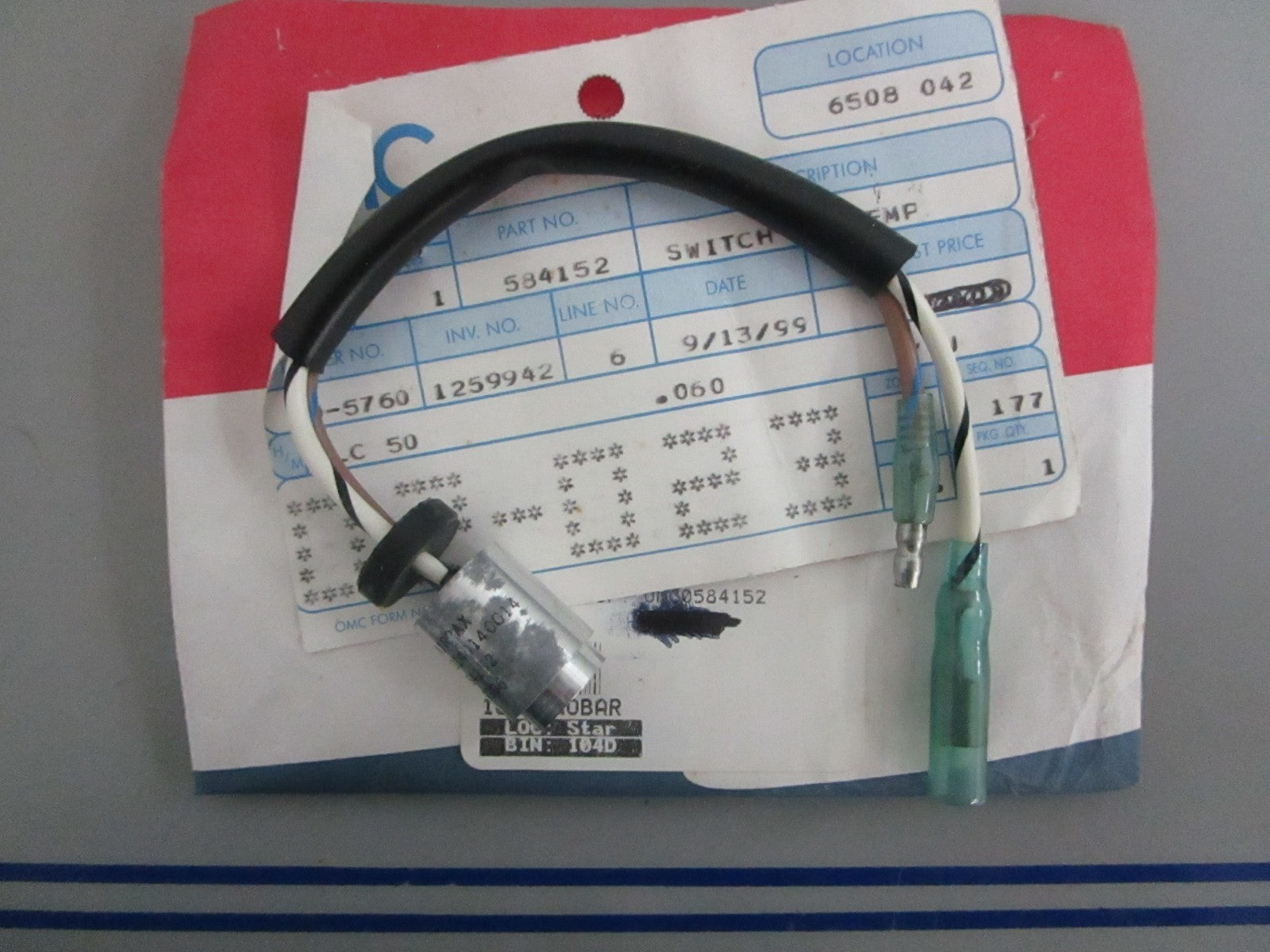 *NEW OEM* 0820 OMC Johnson Evinrude Temperature Switch 584152 0584152