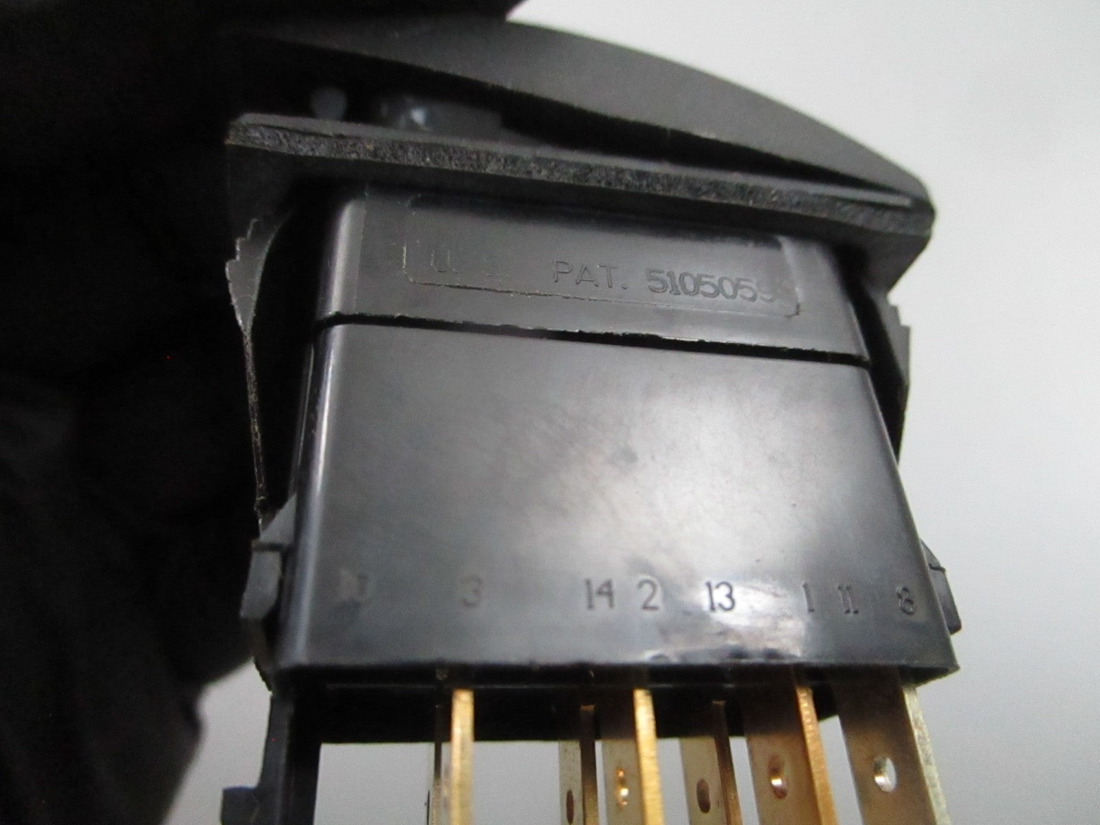 *NEW OEM* 0810 CAT Rocker Switch 169-0604