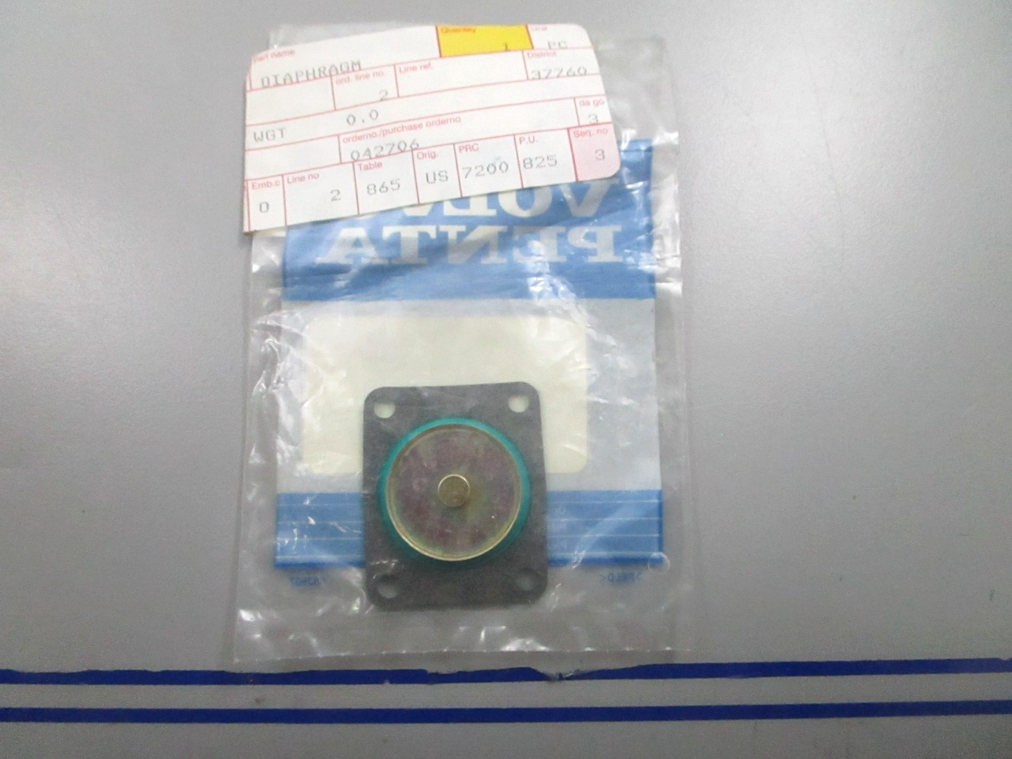 *NEW OEM* 0810 Volvo Penta Diaphragm 3854257