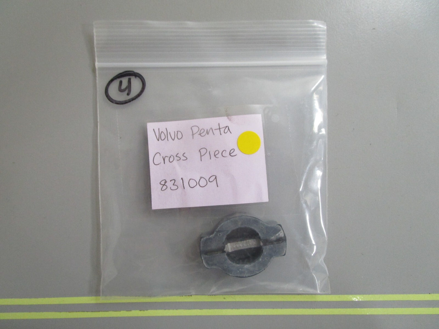 *NEW OEM* 0810 Volvo Penta Cross Piece 831009