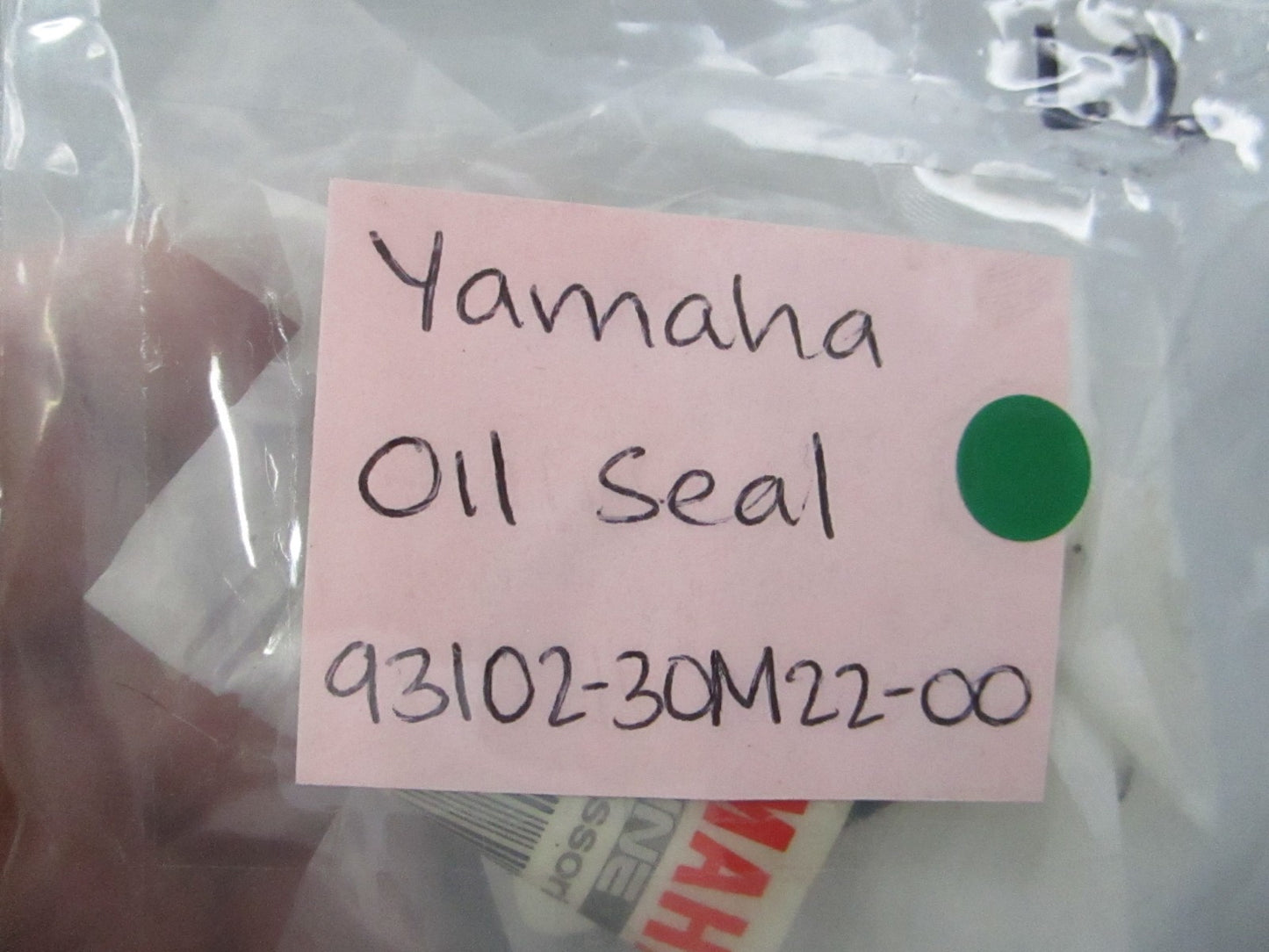 NEW OEM (LOT OF 2) 93102-30M22-00 Yamaha Oil Seal 0810