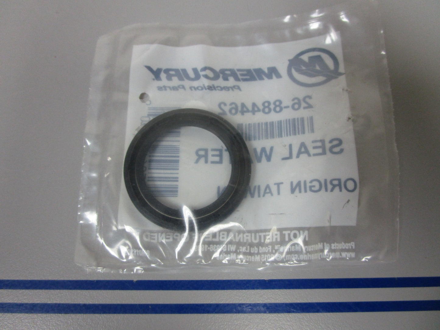 *NEW OEM* 0720 Mercury Quicksilver Water Seal 26-884462